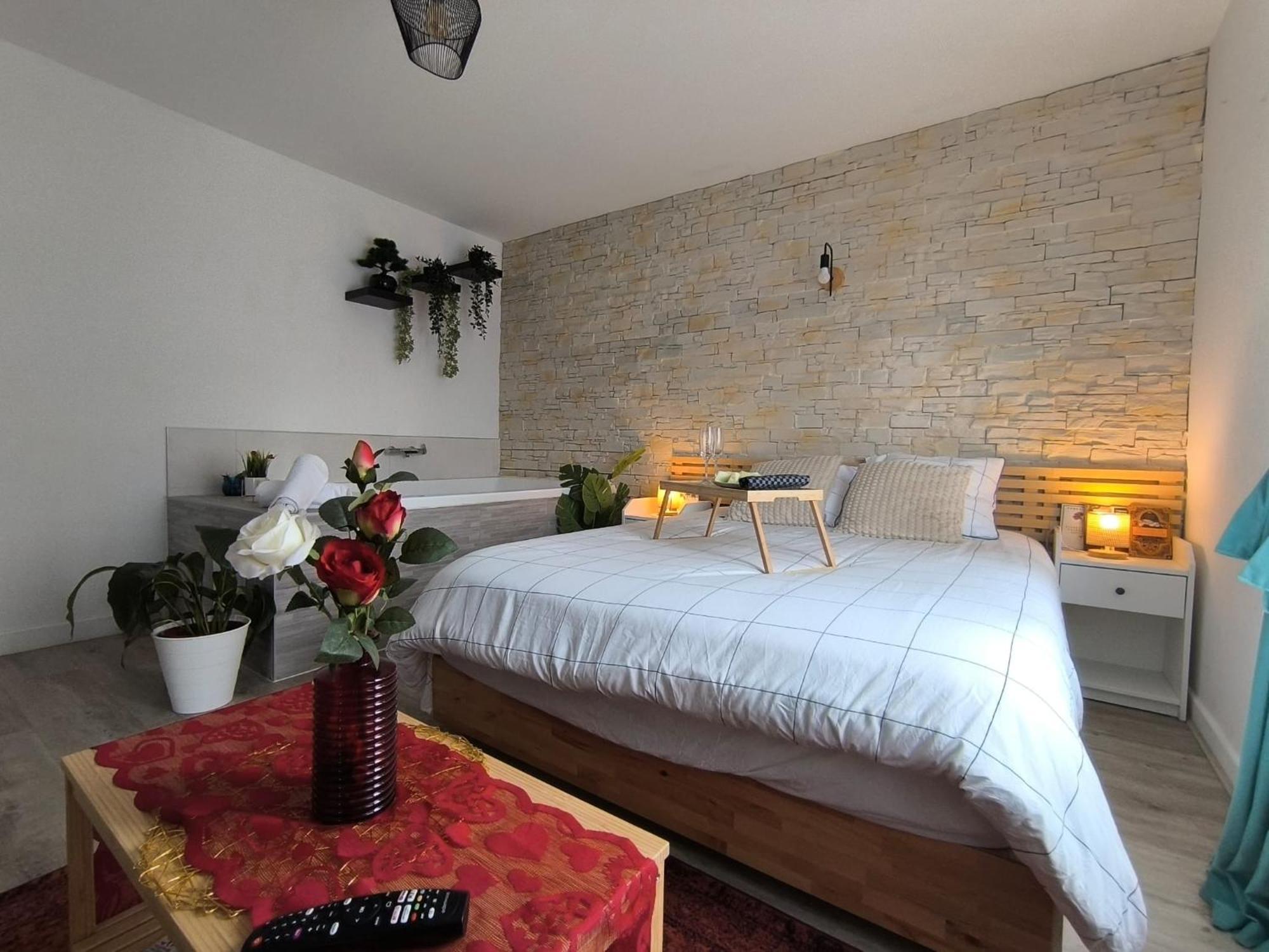 Romantic Cocon Home In Mulhouse Ngoại thất bức ảnh