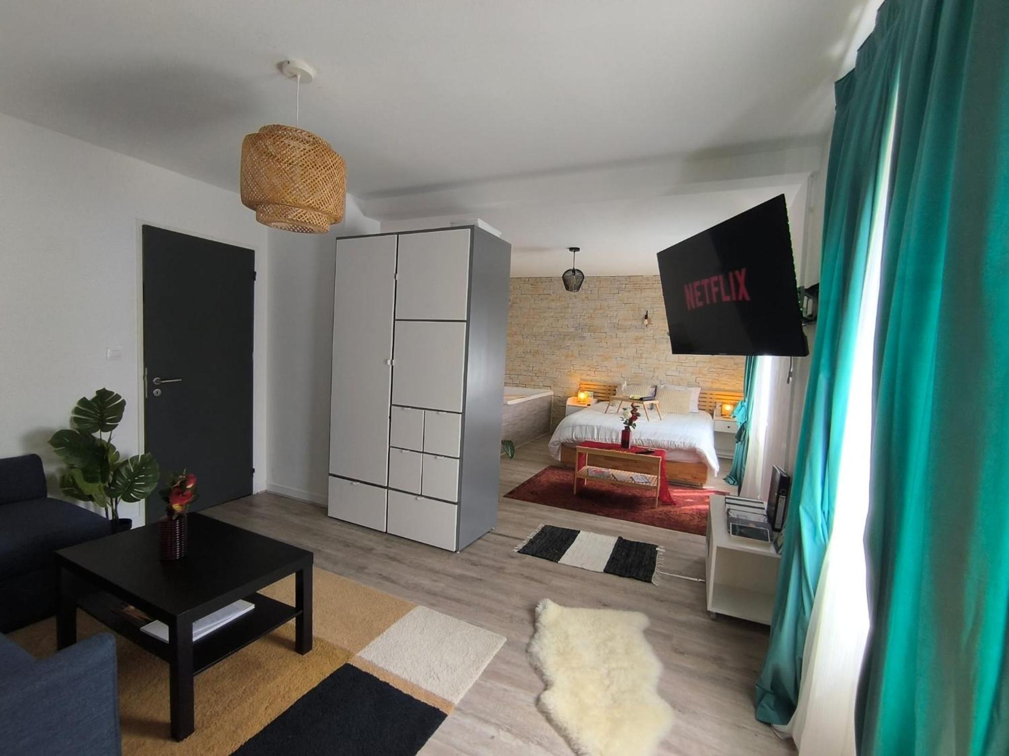 Romantic Cocon Home In Mulhouse Ngoại thất bức ảnh