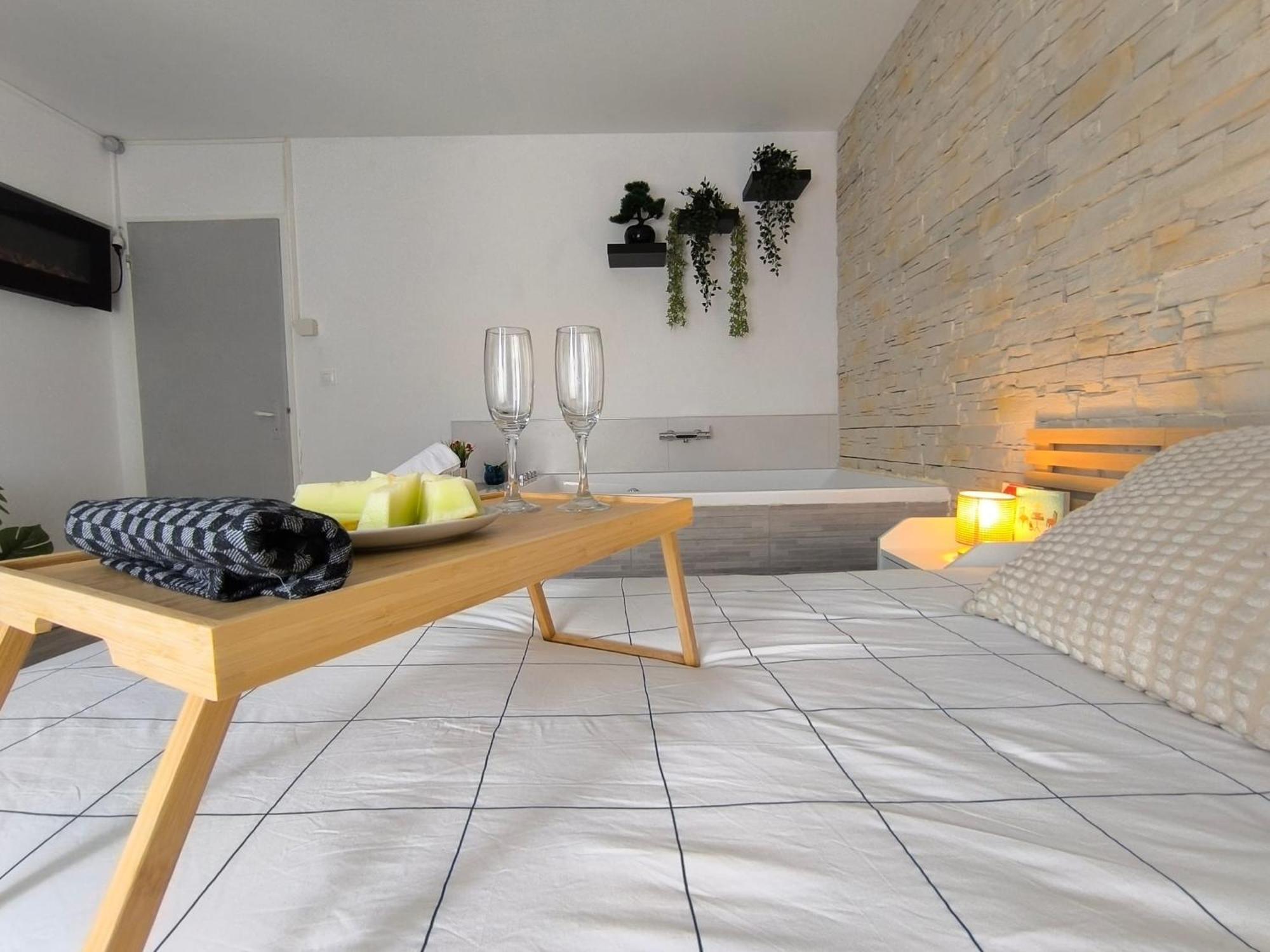 Romantic Cocon Home In Mulhouse Ngoại thất bức ảnh