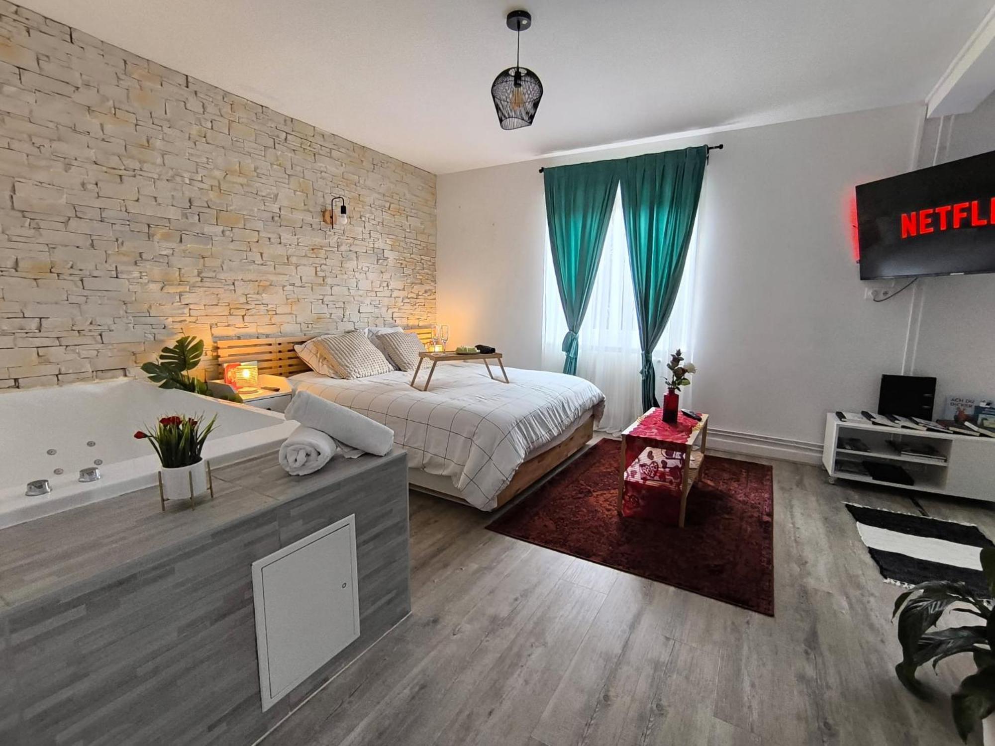 Romantic Cocon Home In Mulhouse Ngoại thất bức ảnh