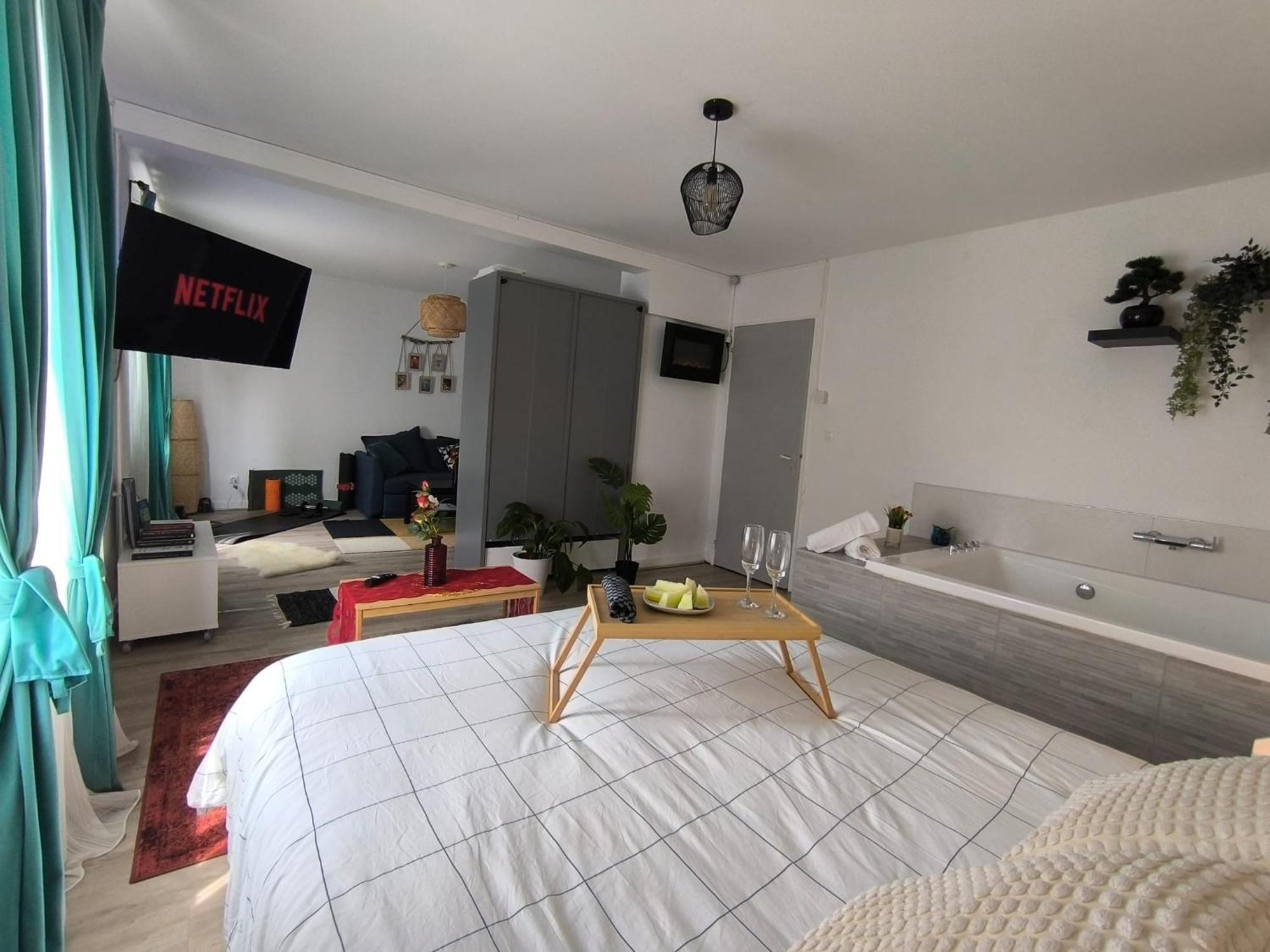 Romantic Cocon Home In Mulhouse Ngoại thất bức ảnh