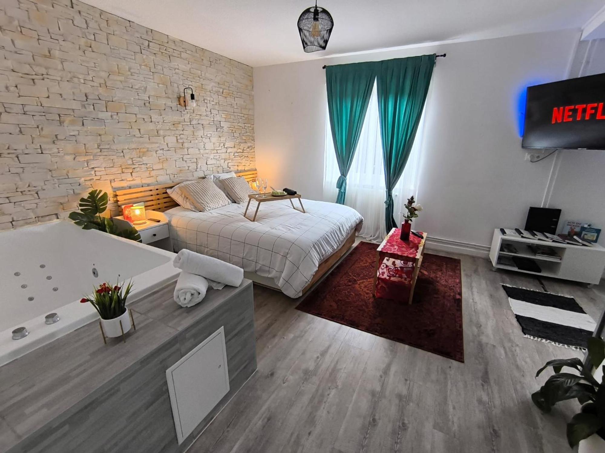 Romantic Cocon Home In Mulhouse Ngoại thất bức ảnh