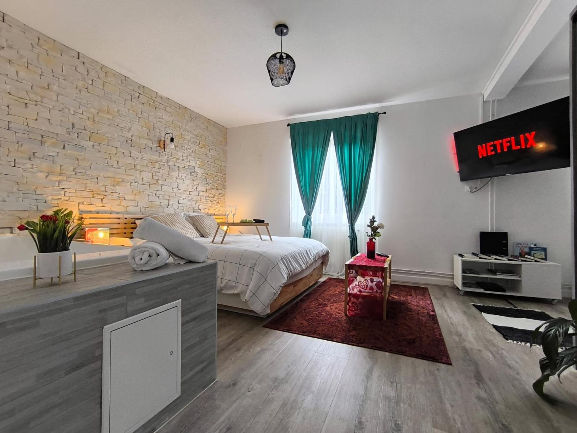 Romantic Cocon Home In Mulhouse Ngoại thất bức ảnh